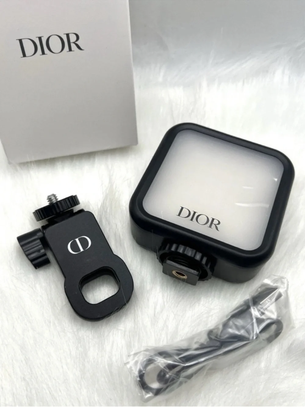Dior Beauty Selfie Light Phone Accessory (For Photos Videos Lives etc)